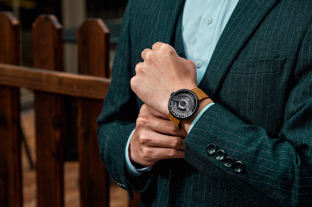 An Ultimate Guide to Match Your Watch With Your Clothes